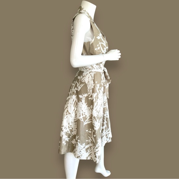 JESSICA HOWARD GUN METAL & WHITE FIT-FLARE SLEEVELESS FLORAL DRESS. WOMEN SZ 10 - Picture 3 of 9